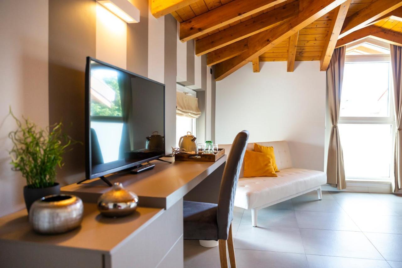 Casa Ananda Bed & Breakfast Ferno Luaran gambar